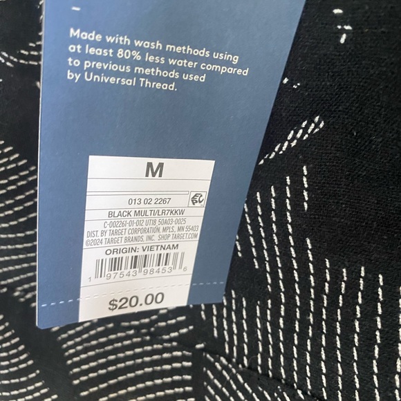 Black and Gray Floral Skirt - Picture 4 of 5